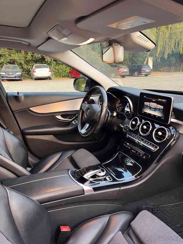 Mercedes-Benz Třídy C C250 4matic AMG Packet - foto 10