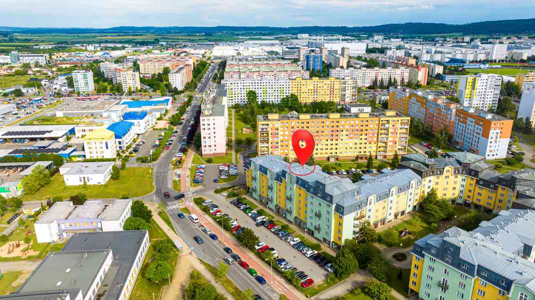 Dlouhodobý pronájem zděné garáže v Mladé Boleslavi - OMEGA - foto 1