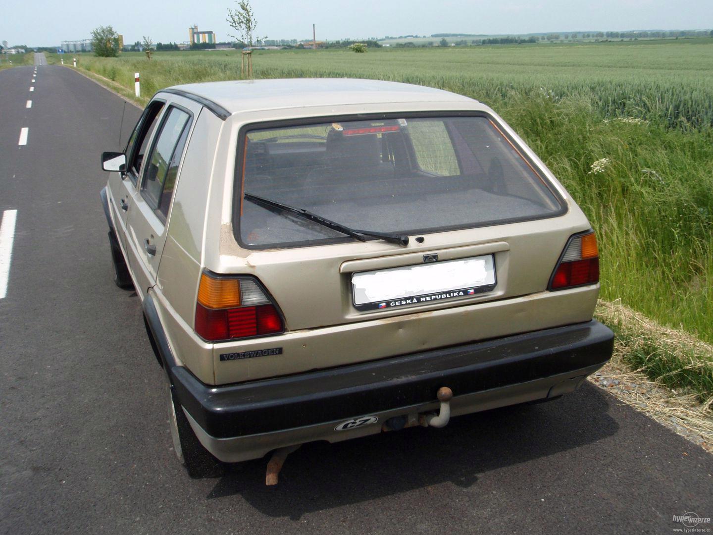 Volkswagen Golf 2 1.6 D - foto 1