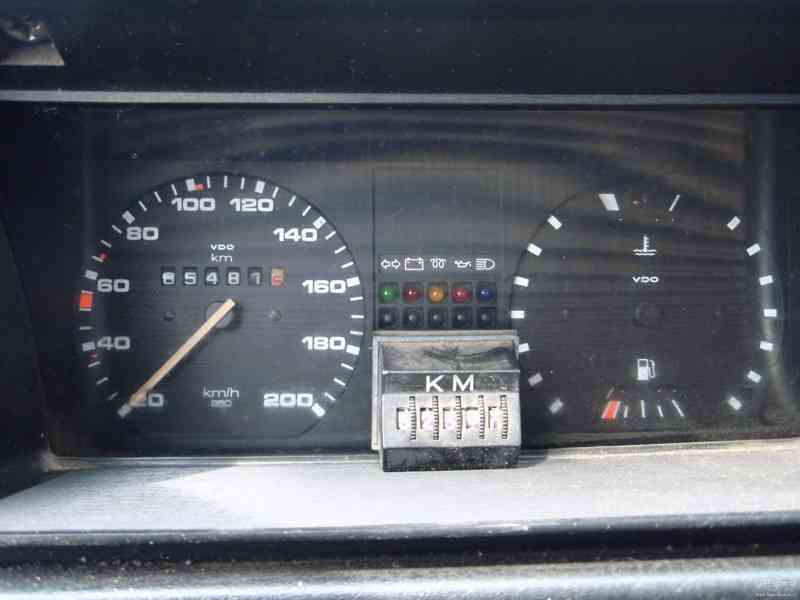 Volkswagen Golf 2 1.6 D - foto 9