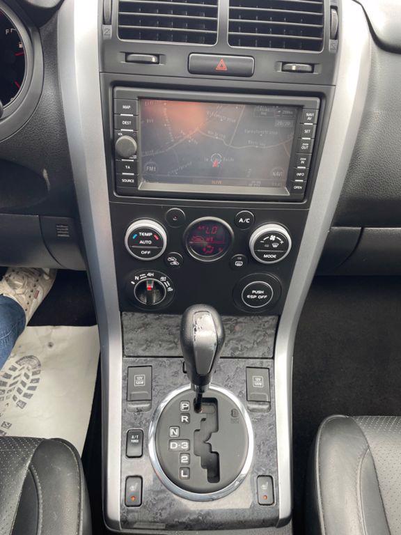 Suzuki Grand Vitara 2.4i Comfort Aut. benzín 124kw - foto 13
