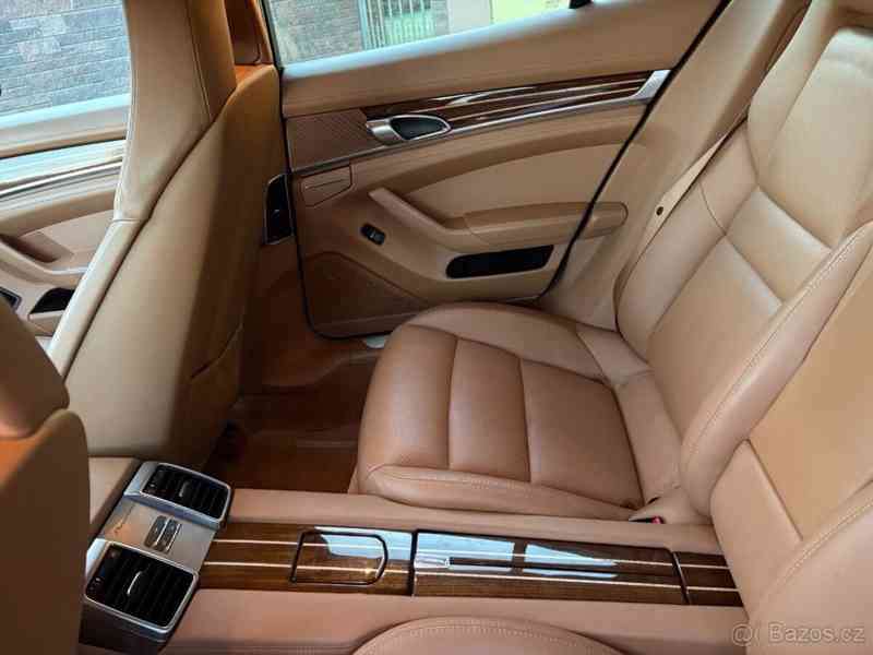 Porsche Panamera 4,8   4S - foto 11