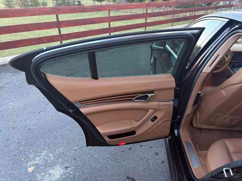 Porsche Panamera 4,8   4S - foto 9