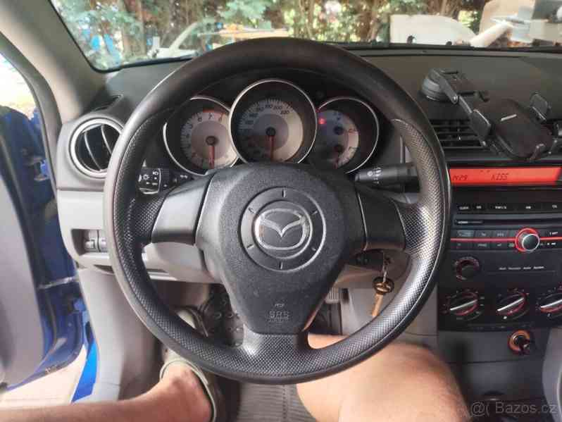 Mazda 3 1,6   77Kw r..v. 2008 najeto 141k - foto 19
