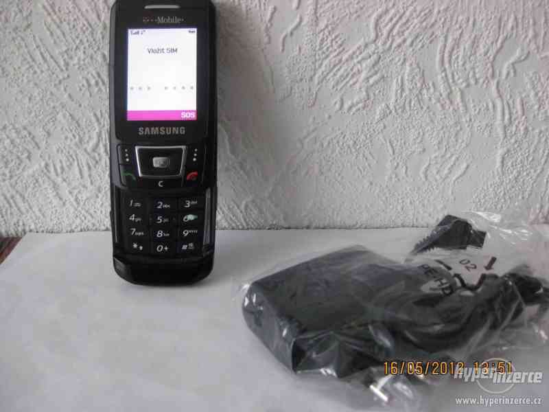 SAMSUNG D-900+SIM karta s bonusem ZDARMA!!! - foto 1