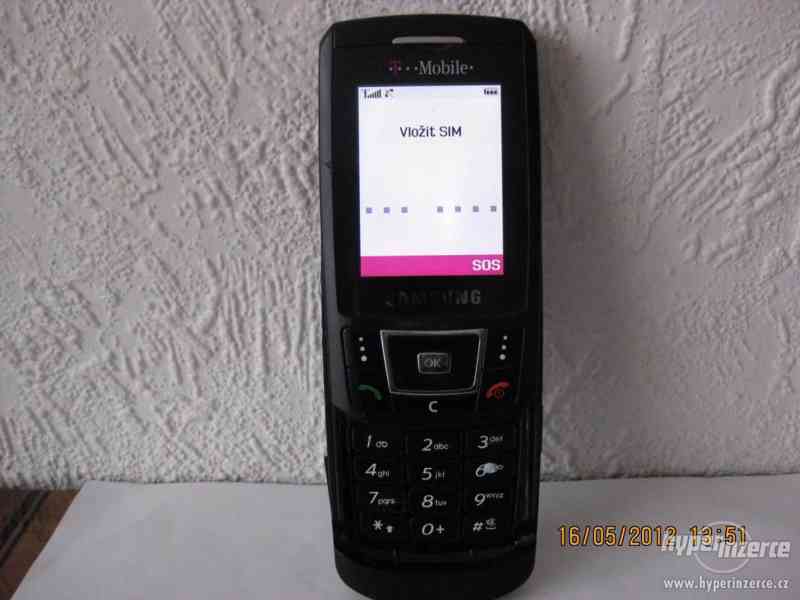 SAMSUNG D-900+SIM karta s bonusem ZDARMA!!! - foto 2