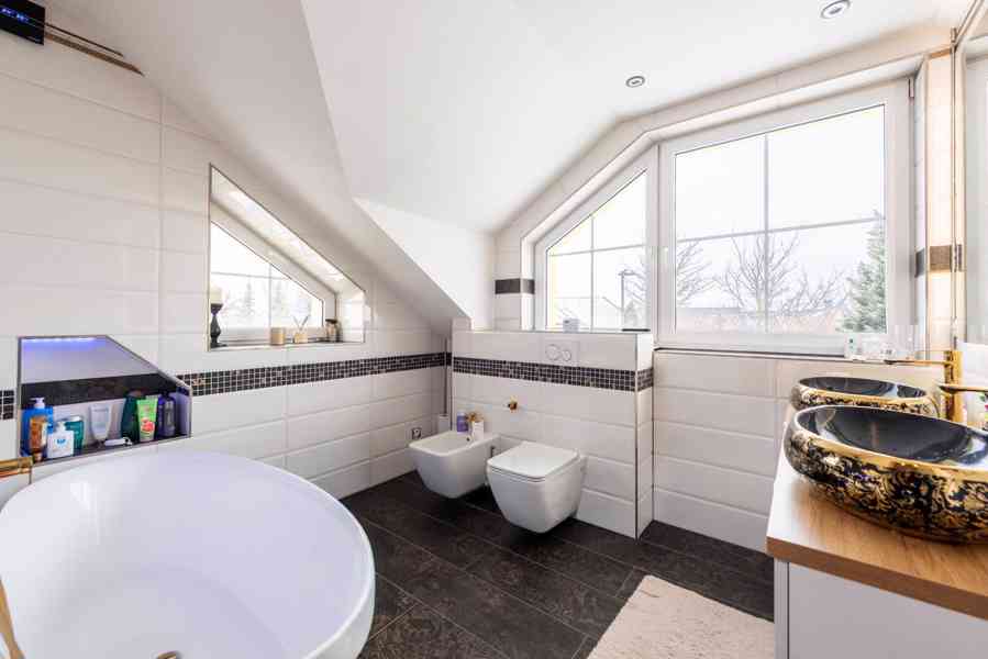 Prodej: ŘRD 5+1 v Hostivicích u Prahy  - foto 8