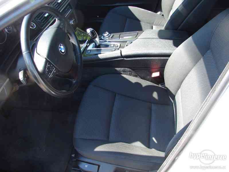 BMW 530 D Combi r.v.2010 serviska (odpočet DPH) - foto 12