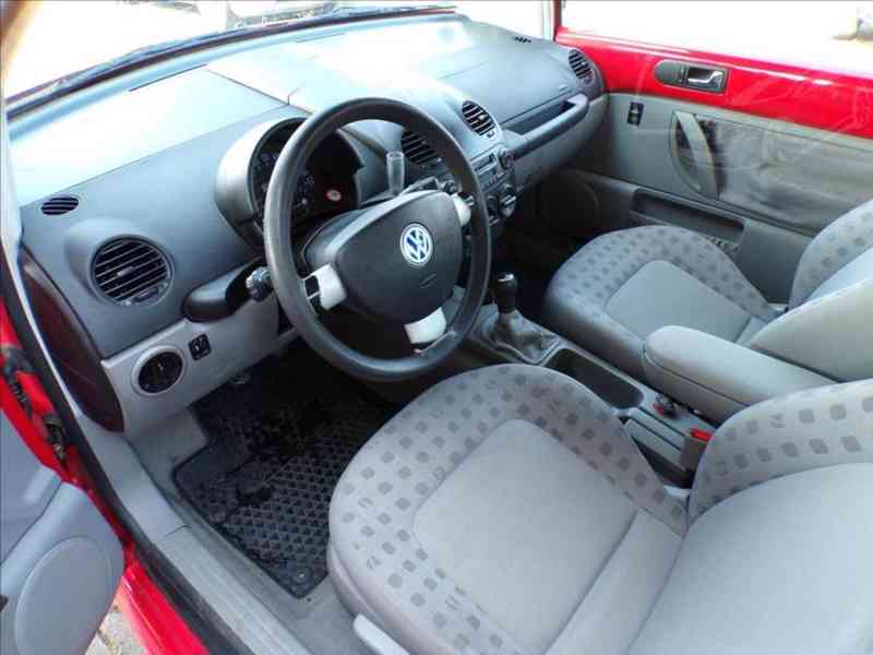 Volkswagen New Beetle 2,0 i KLIMATIZACE - foto 7
