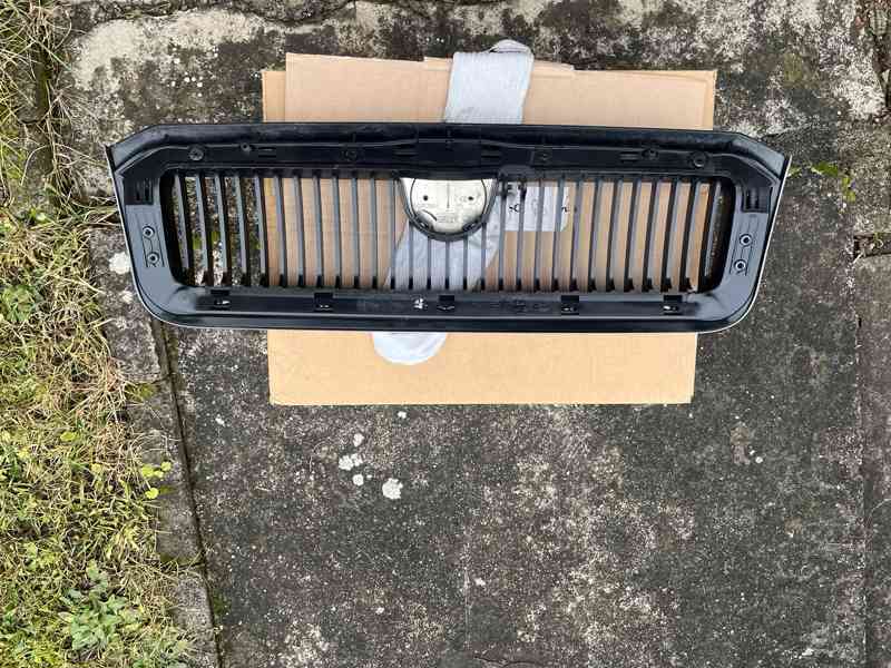 Přední zánovní maska ŠKODA FELICIA Facelift - foto 5