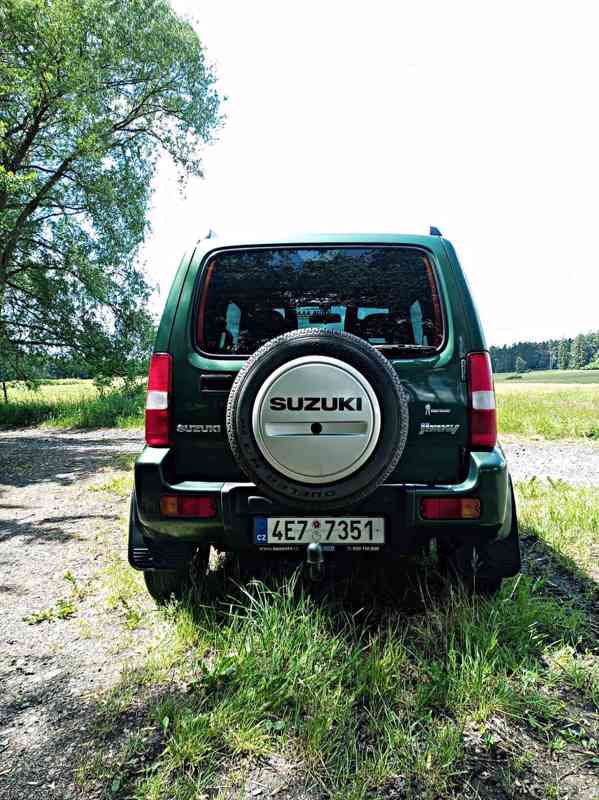 Suzuki Jimny 1.3i rok 2010 - foto 2