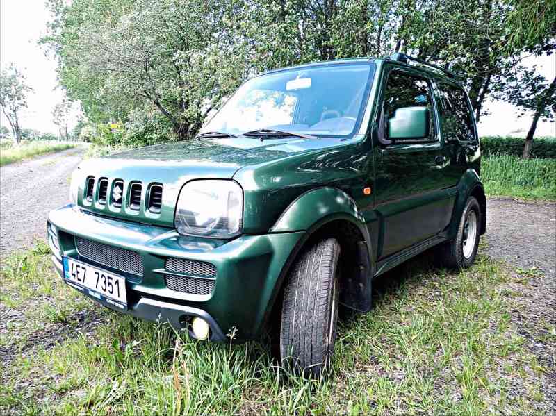 Suzuki Jimny 1.3i rok 2010 - foto 3