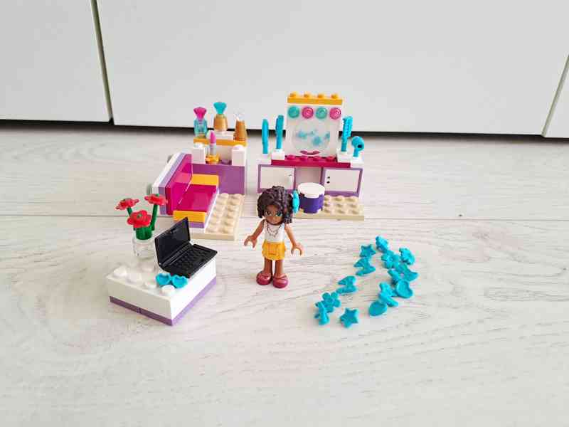Lego 41009 Friends Andrein pokoj - foto 2