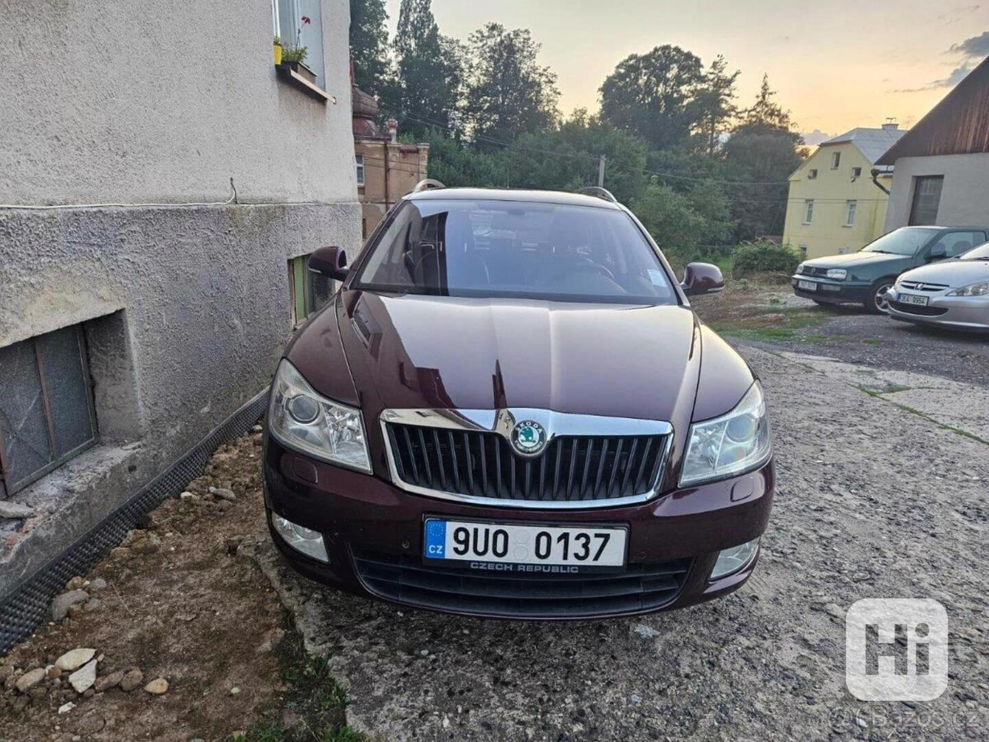 Škoda Octavia 2,0   2 L&K 10 - foto 1