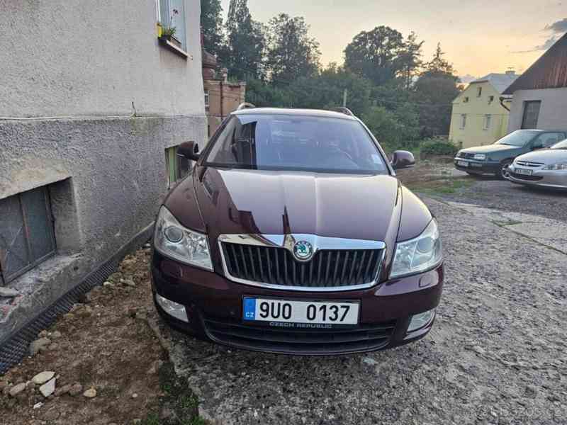 Škoda Octavia 2,0   2 L&K 10 - foto 1