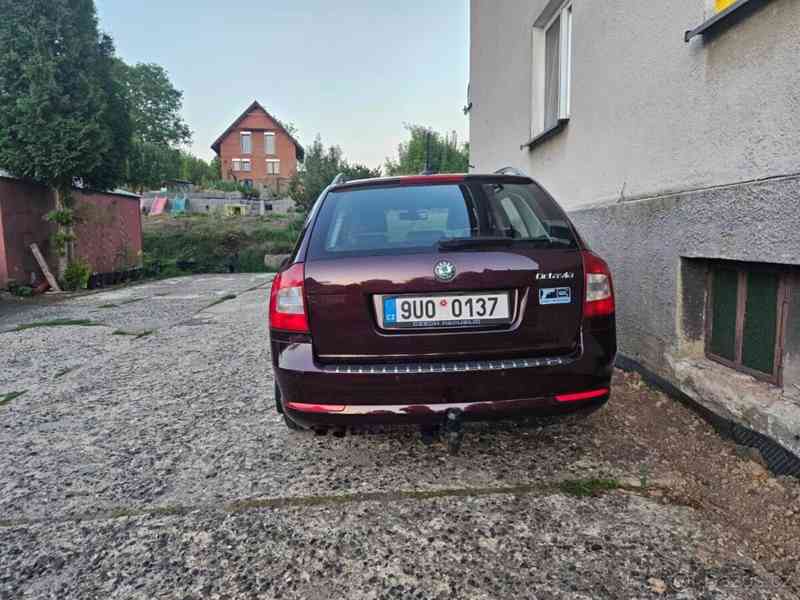 Škoda Octavia 2,0   2 L&K 10 - foto 2