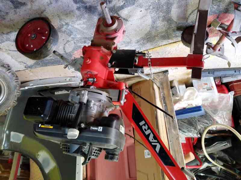 Malotraktor VARI GLOBAL s vozíkem ANV 400 a příslušenstvím - foto 3