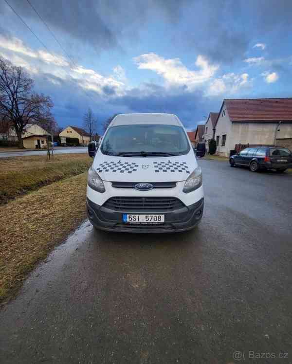 Ford Transit Custom - foto 1