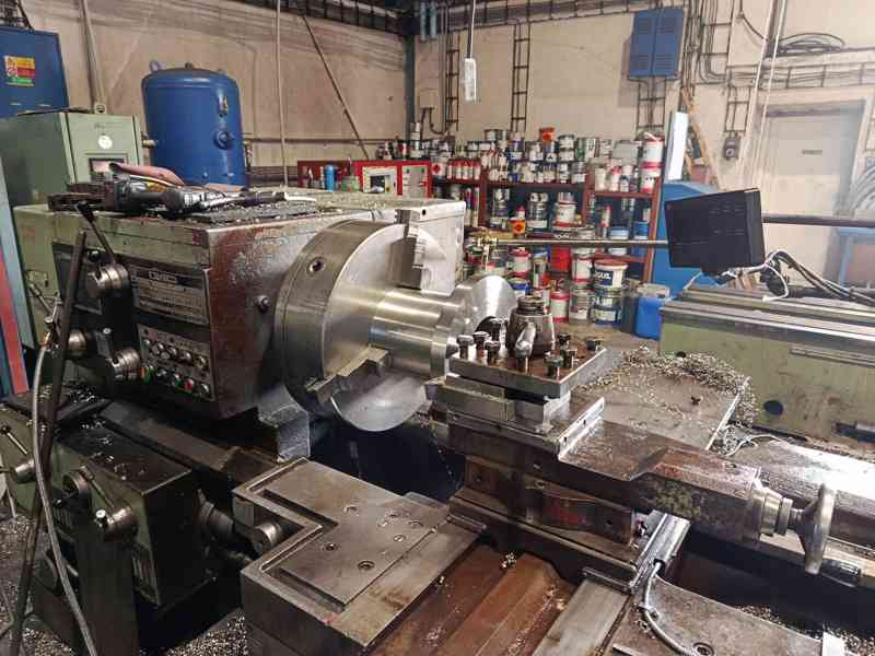 Použitý soustruh SUS 63/5000 - foto 2
