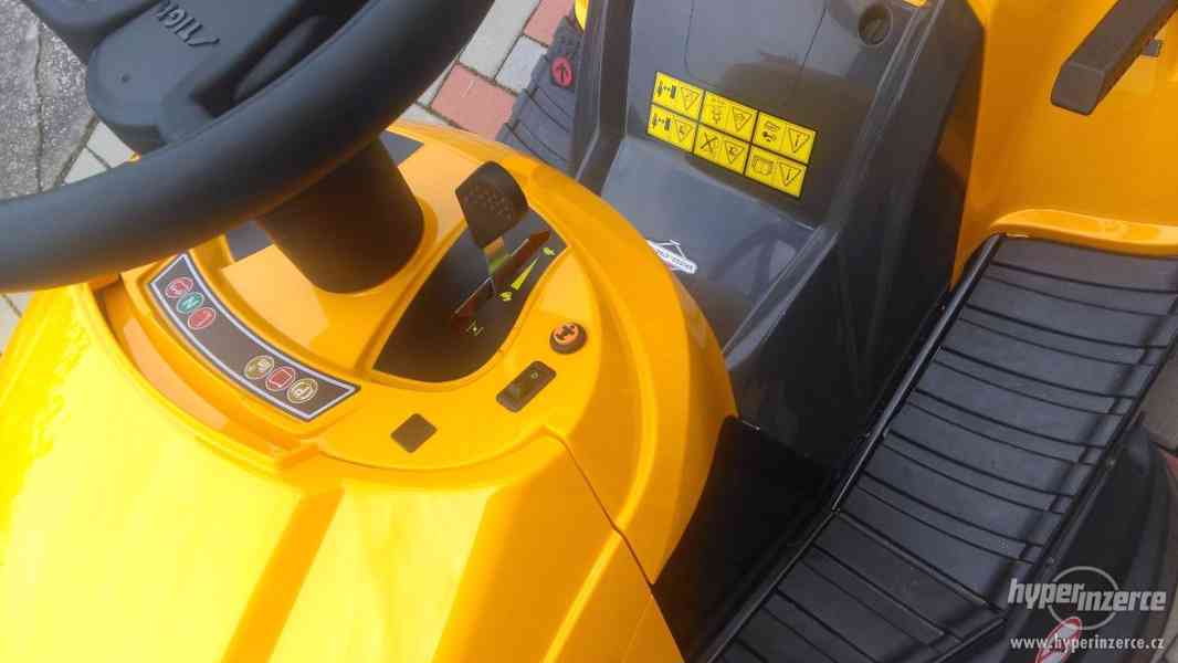Nový trávní traktor STIGA ESTATE 5092 H - foto 4