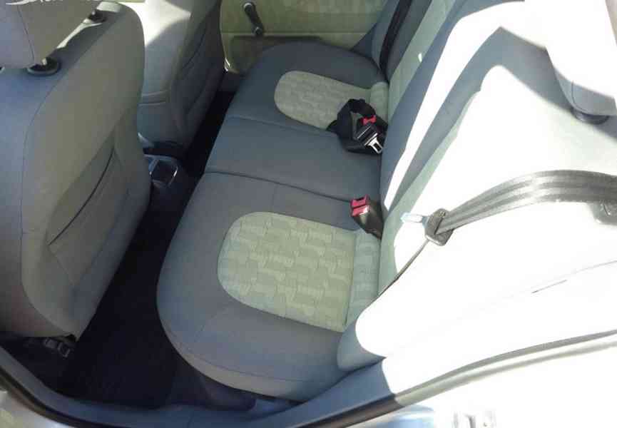 Škoda Fabia 1.9 SDI Combi r.v.2001 (STK:5/2028) - foto 13