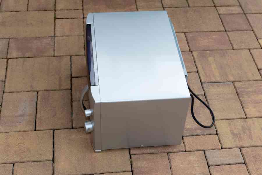 Mikrovlnná trouba Electrolux EMM2015S - foto 2