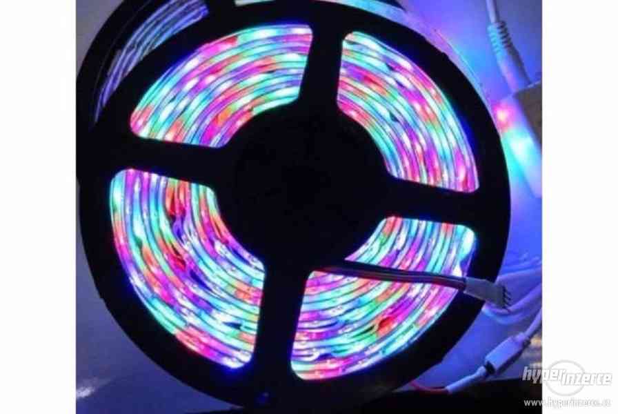 Supersvítivý LED pásek RGB o délce 5 metrů na  ovládání - foto 2