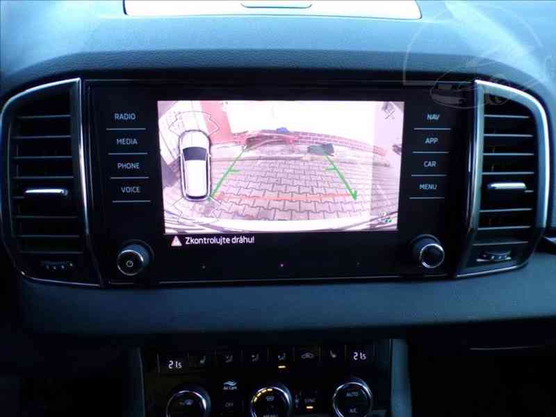 Škoda Karoq 1,5 TSI DSG - foto 6