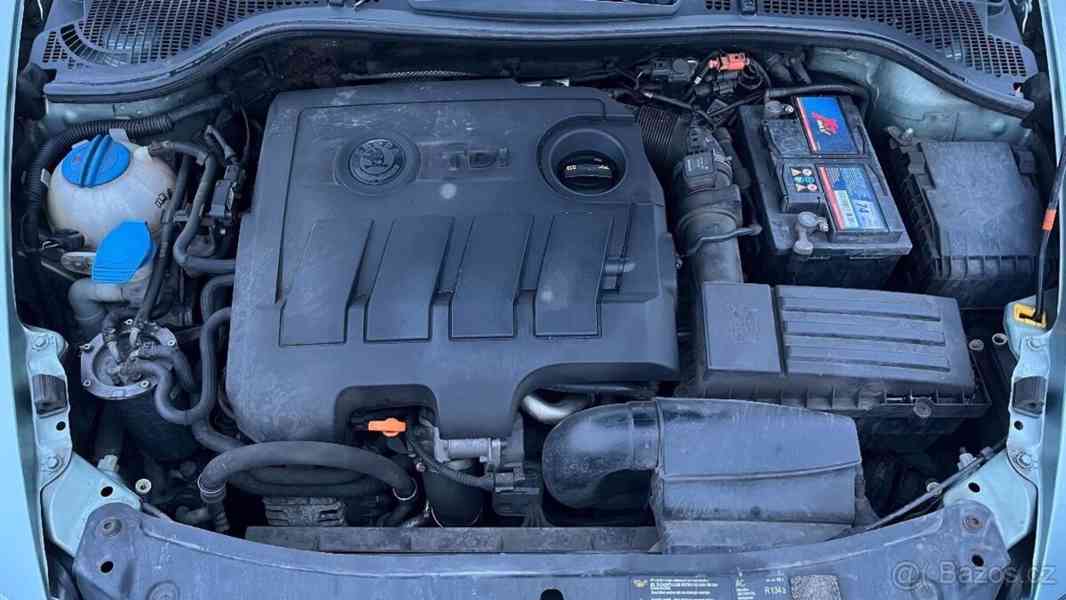 Škoda Octavia 1,6   II - foto 10