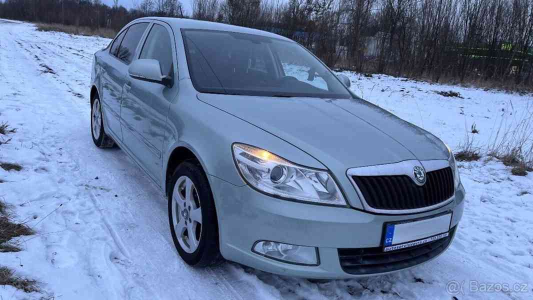 Škoda Octavia 1,6   II - foto 1