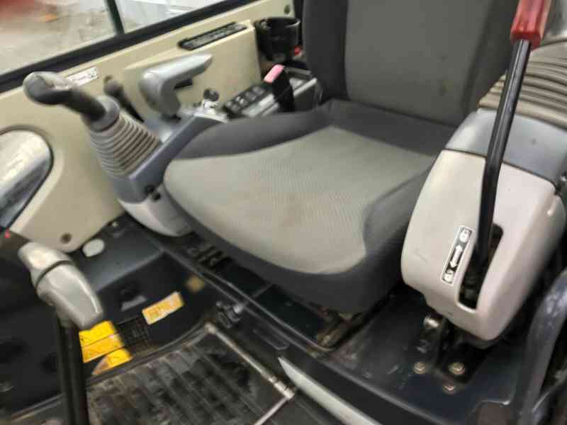 Minibagr Hitachi ZX38U-3  - foto 4
