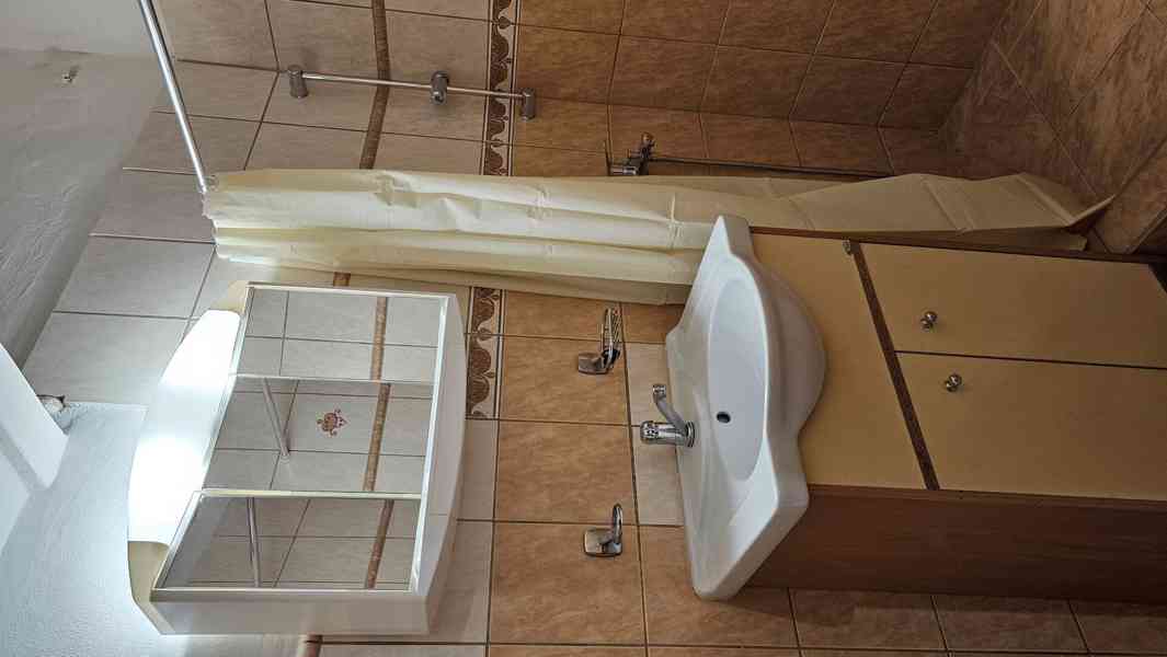 Pronájem bytu 1 + 1, 37 m2, přízemí, v centru Pardubic - foto 10