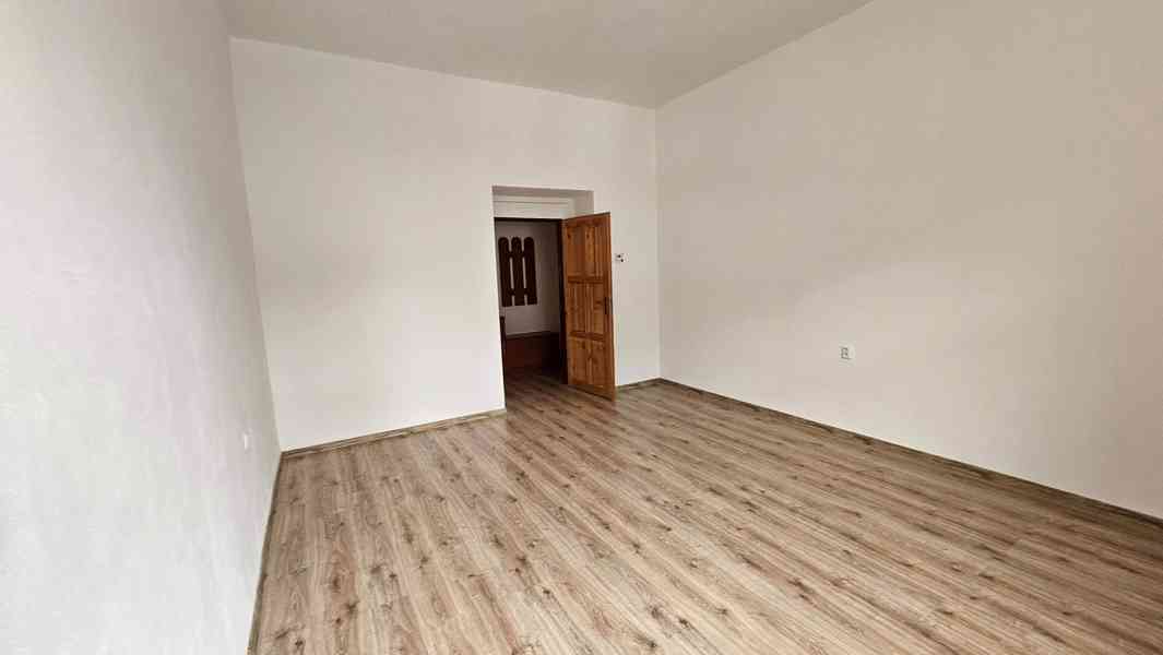 Pronájem bytu 1 + 1, 37 m2, přízemí, v centru Pardubic - foto 18