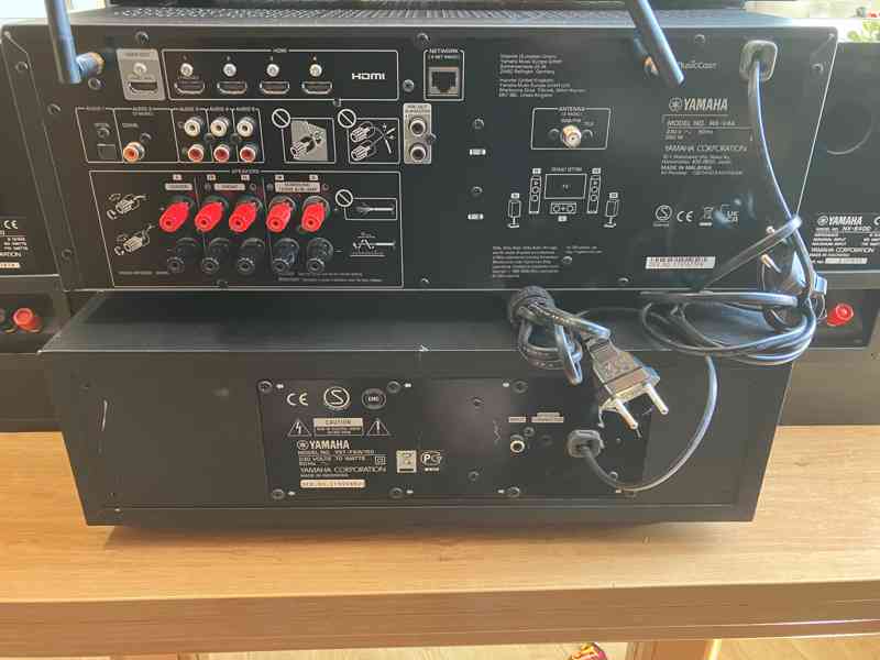 yamaha rx-v4a domaci kino - foto 3