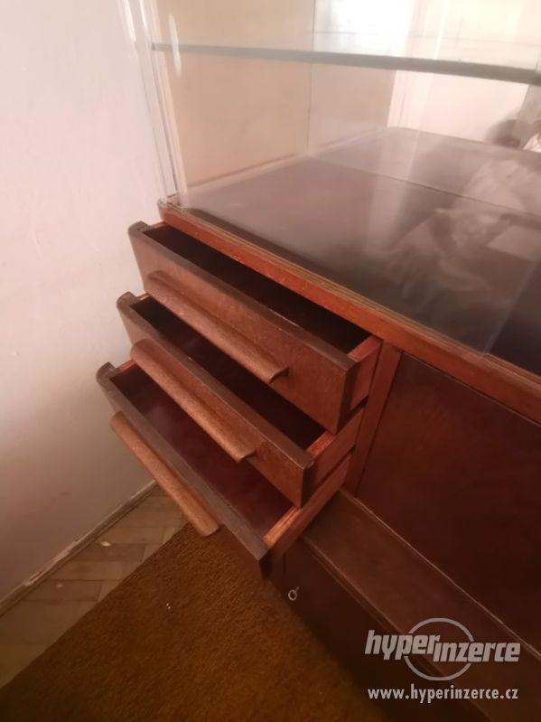 Ruční dřevěný nábytek - foto 10