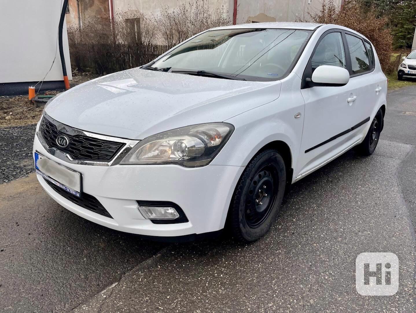 Kia Ceed 1.4 LPG r.v. 2011 - 1.Majitel - foto 1