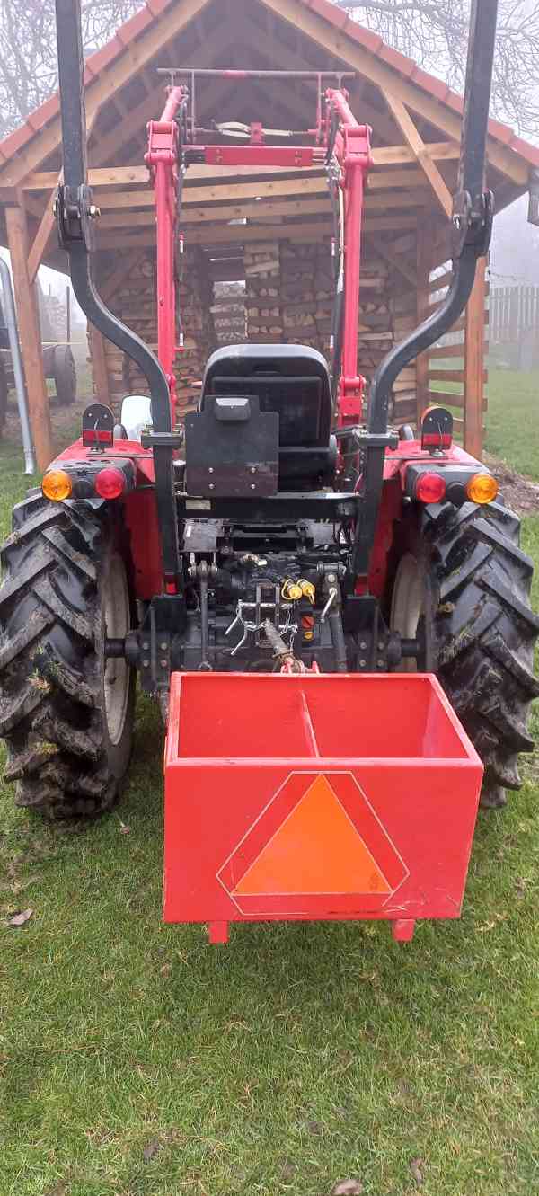 Silný malotraktor Branson (45 HP!) - foto 11