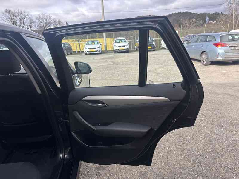 BMW X1 2.0D SDrive/Automat/95tisKM - foto 21