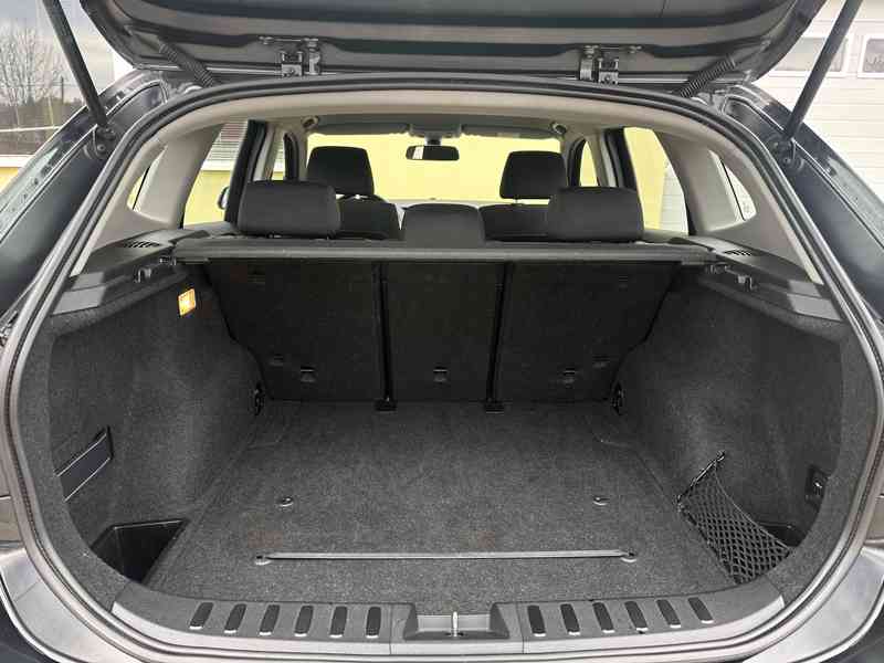 BMW X1 2.0D SDrive/Automat/95tisKM - foto 17