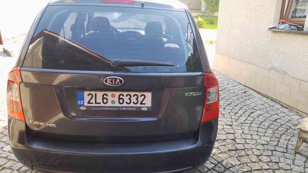  Kia Carens 2.0 diesel 103kW velké auto SLEVA!! LEVNĚ!! - foto 3