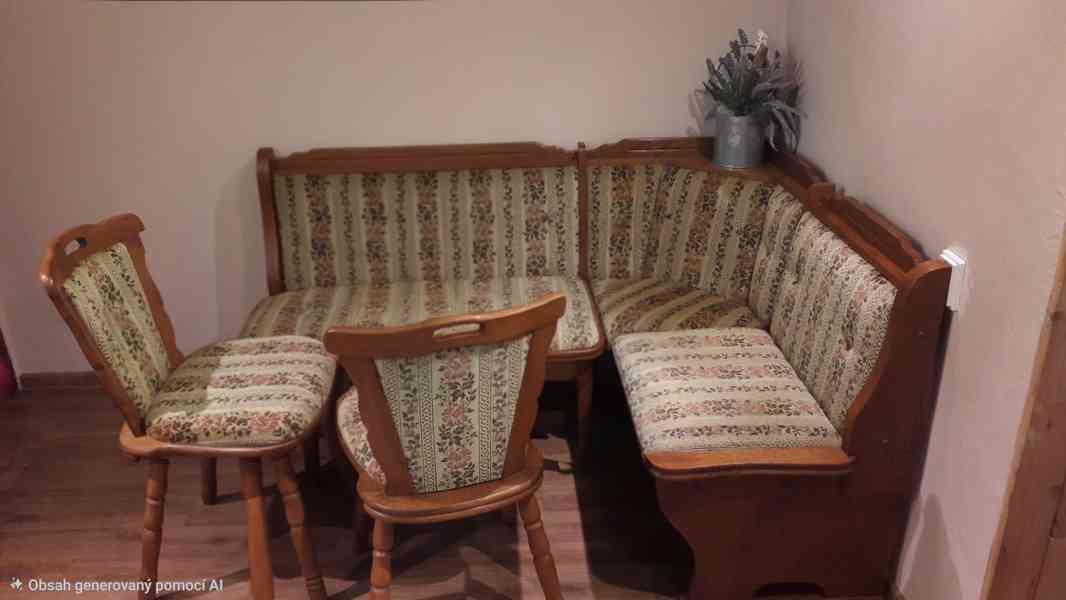 Selská rohová lavice s úložným prostorem + 2 židle
