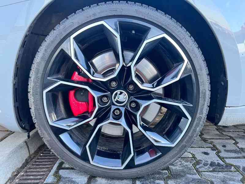Škoda Octavia 3 RS 2.0 TSI, DSG 245 Combi, odpočet DPH - foto 10