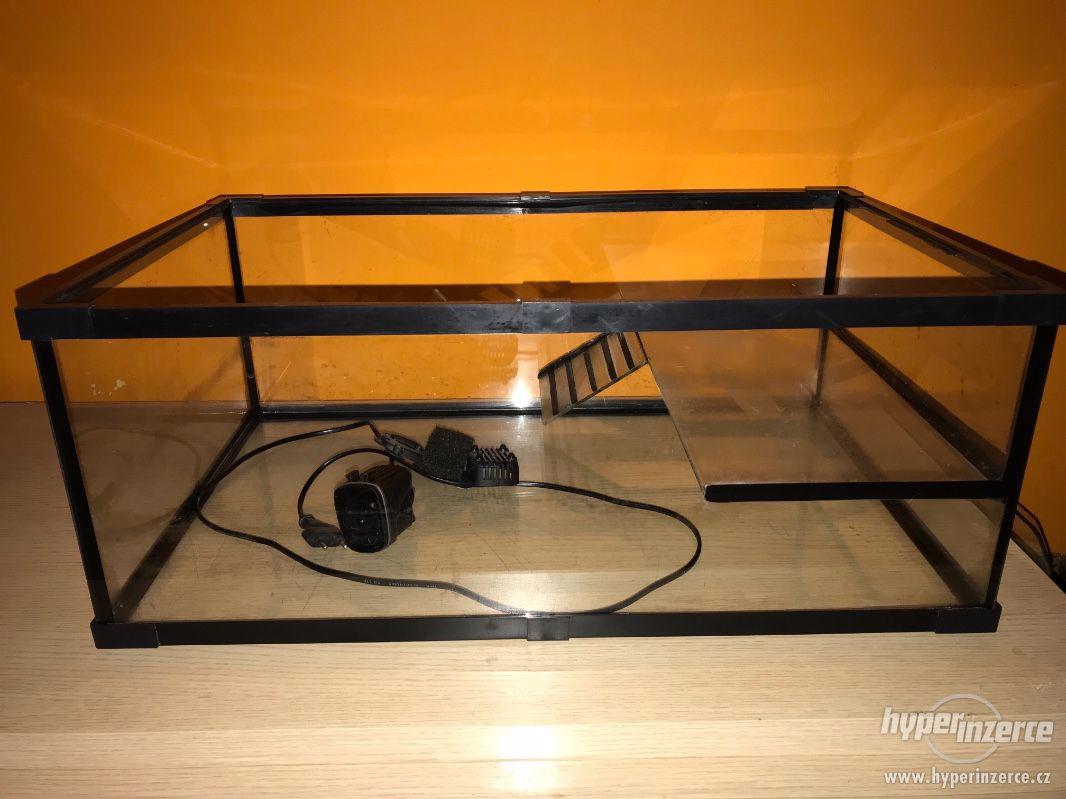 Terárium na vodní želvu - foto 1
