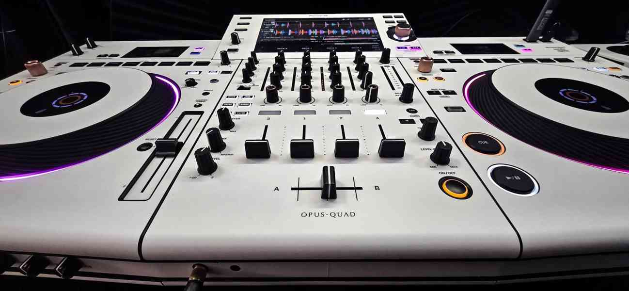 Nové Pioneer DJ OPUS-QUAD, Pioneer XDJ-RX3, Pioneer XDJ-XZ-W - foto 8
