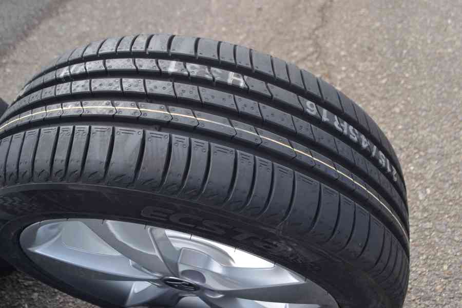 Škoda Fabia III/Rapid- NOVÝ letní Alu komplet 215/45/R16 - foto 19