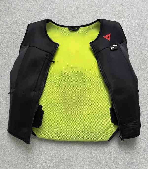 Moto elektronická airbagová vesta Dainese D-air - foto 4