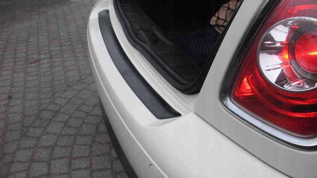 Ochranná lišta na zadní nárazník - foto 2