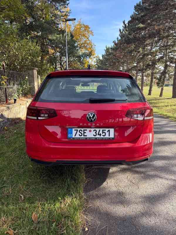 Volkswagen Passat Variant 2,0   TDI DSG 2020 rok - foto 8