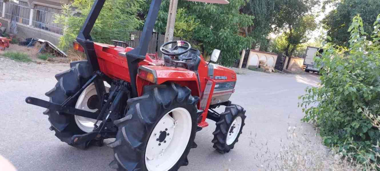 Traktor Mitsubishi MT 25 - foto 8