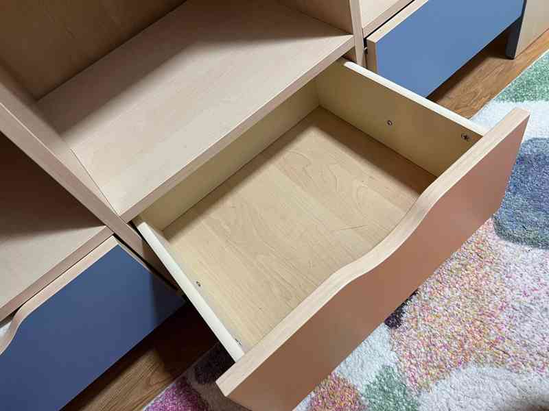 Sestava do dětského pokoje s patrovou postelí - foto 6